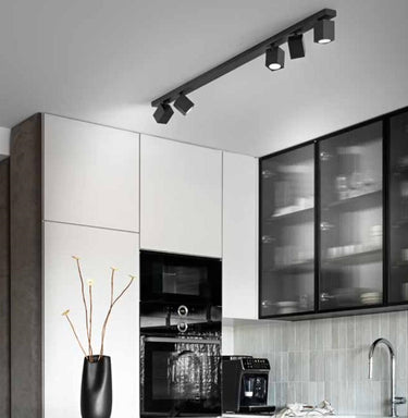 Perenz Oddy • faretto / plafoniera orientabile in alluminio — varianti 12×6, 60×6, 120×6, 200×6 cm, bianco opaco / nero opaco Perenz Faretti e scatole portafaretto